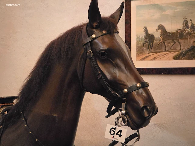 Levensgroot antiek display-paard met uitrusting - afbeelding 2 van  3