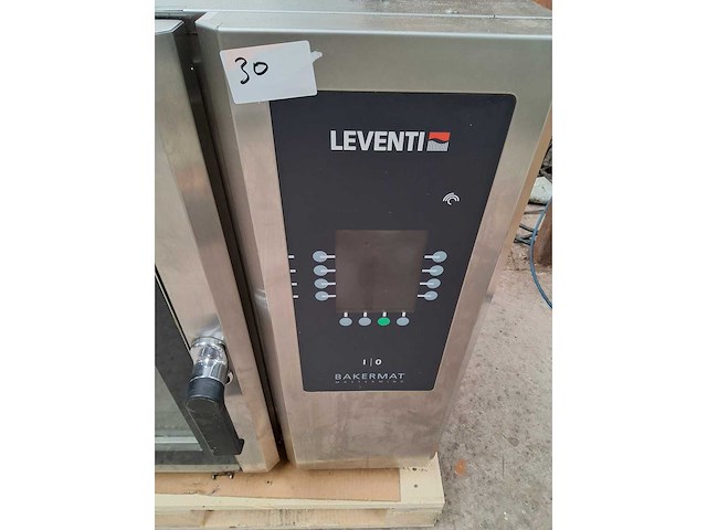 Leventi - 2023 - bakermat - combistaemer oven - afbeelding 2 van  3