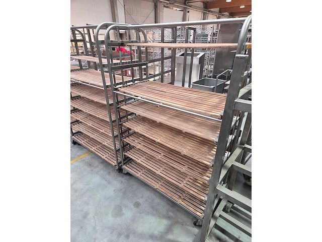 Leventi - afbeelding 3 van  4