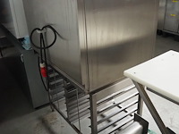 Leventi - afbeelding 3 van  8