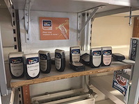 Levis partij keuken en badkamerverf - afbeelding 5 van  6