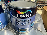 Levis verf - afbeelding 4 van  7