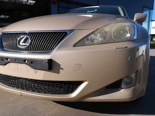 Lexus - is220d - classic cars >15 - afbeelding 7 van  64