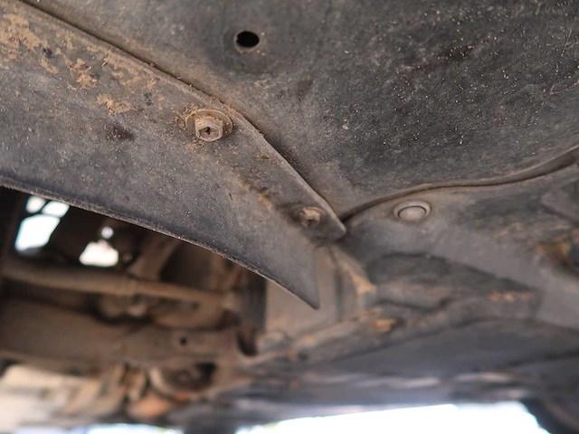 Lexus - is220d - classic cars >15 - afbeelding 18 van  64