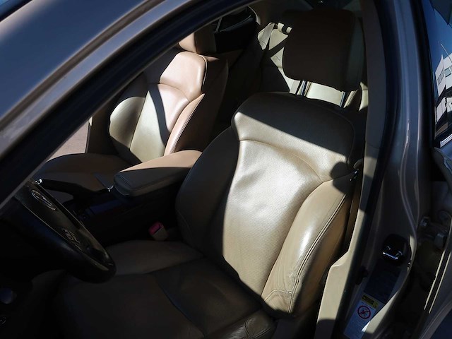 Lexus - is220d - classic cars >15 - afbeelding 26 van  64