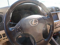 Lexus - is220d - classic cars >15 - afbeelding 42 van  64