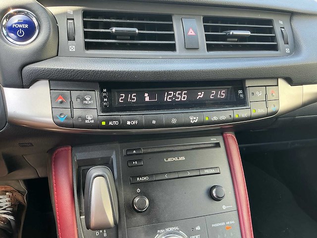 Lexus 2021 - ct200h - afbeelding 7 van  21