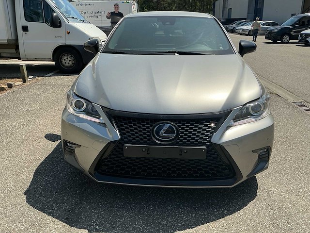Lexus 2021 - ct200h - afbeelding 20 van  21