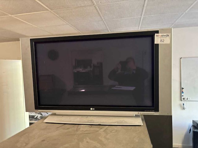 Lg - flatscreen - televisie - afbeelding 1 van  4