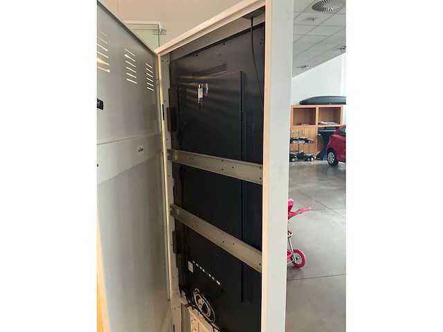 Lg 55 inch signage display reclamezuil - afbeelding 10 van  13