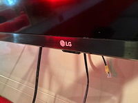 Lg 55uq75006lf 55” televisie - afbeelding 2 van  6