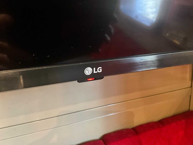 Lg 55uq75006lf 55” televisie - afbeelding 3 van  3