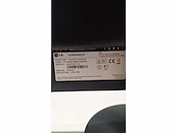 Lg flatron w1941s-pf — 18,5" lcd monitor - afbeelding 4 van  5