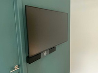 Lg poly beamers & projectie (2 tv schermen) - afbeelding 5 van  9