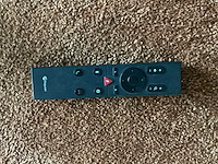 Lg poly beamers & projectie (2 tv schermen) - afbeelding 8 van  9