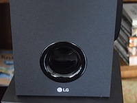 Lg surround systeem model 5j2 50/60hz 18w - afbeelding 5 van  6