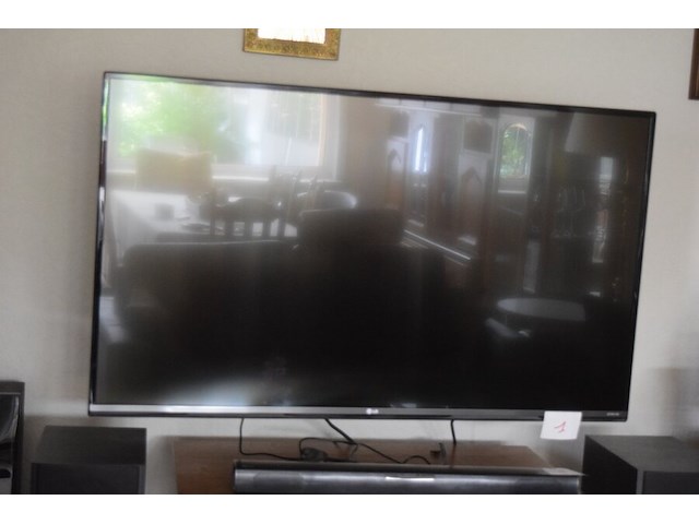 Lg tv ultra hd met ophangbeugel - afbeelding 1 van  6