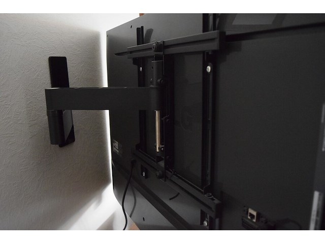 Lg tv ultra hd met ophangbeugel - afbeelding 4 van  6