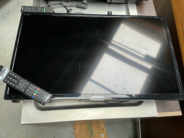 Lg,sunny,elements en medion tv schermen (5x) - afbeelding 4 van  4