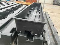 Libra kunststoffen plantenbakken (85x) - afbeelding 4 van  8