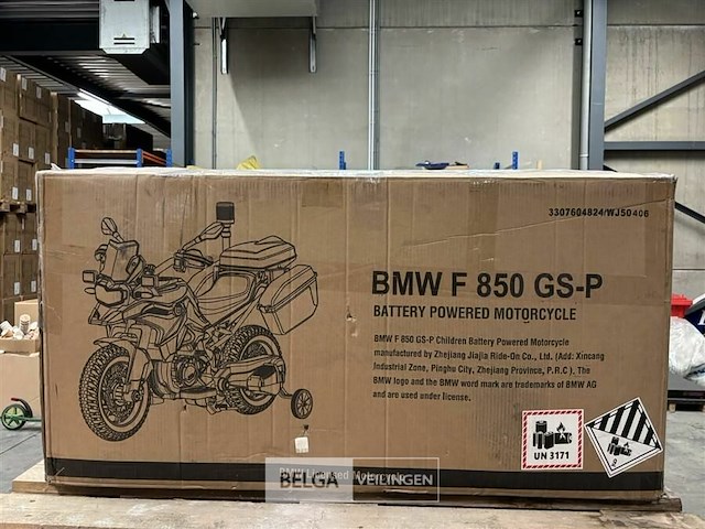 Licensed bmw f850 gs motorcycle - white - afbeelding 3 van  4