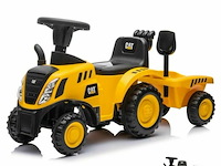 Licensed cat tractor foot to floor yellow