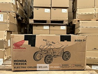 Licensed honda trx90x ride-on quad - red - afbeelding 2 van  4