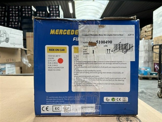 Licensed mercedes benz fire engine foot to floor - afbeelding 3 van  4