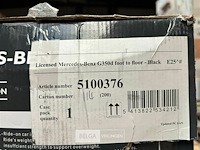 Licensed mercedes benz g350d foot to floor - black - afbeelding 3 van  3