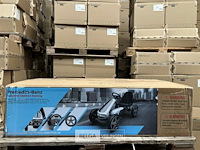 Licensed mercedes-benz pedal go kart - black - afbeelding 2 van  4