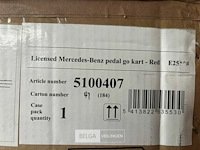 Licensed mercedes-benz pedal go kart - red - afbeelding 5 van  5
