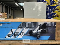 Licensed mercedes-benz pedal go kart black - afbeelding 2 van  4
