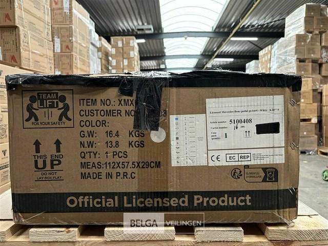 Licensed mercedes-benz pedal go kart white - afbeelding 3 van  4