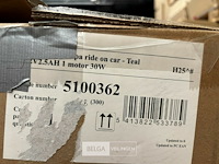 Licensed mini vespa ride on car - teal - afbeelding 4 van  4