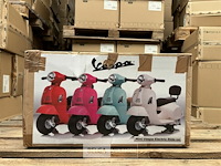Licensed mini vespa ride on car - white - afbeelding 2 van  4