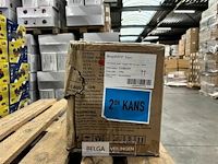 Licensed mini vespa ride on car red - afbeelding 2 van  3