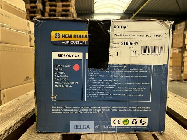 Licensed new holland t7 foot to floor - pink - afbeelding 4 van  5