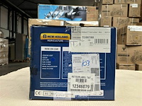 Licensed new holland t7 foot to floor blue - afbeelding 2 van  3