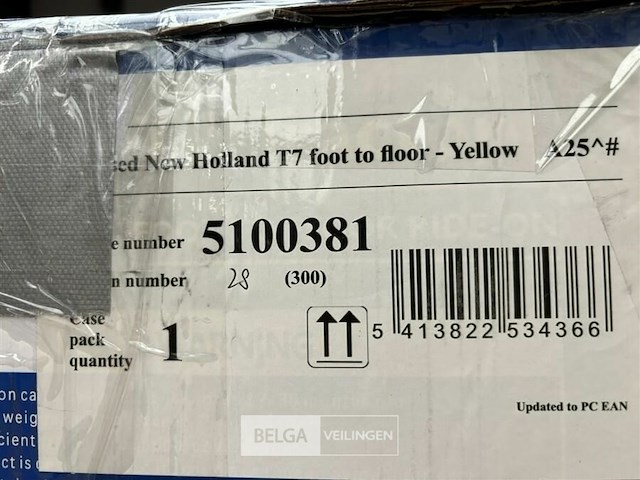 Licensed new holland t7 foot to floor yellow - afbeelding 4 van  4