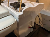 Lichaamsbehandelingen - massagetafelset - head spa japanse massage - verwarmingsstenen - afbeelding 3 van  16