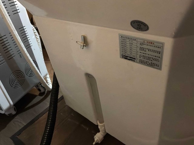 Lichaamsbehandelingen - massagetafelset - head spa japanse massage - verwarmingsstenen - afbeelding 7 van  16