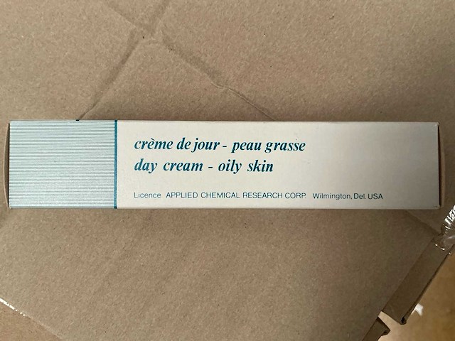 Lichaamsverzorging dag creme - afbeelding 3 van  3