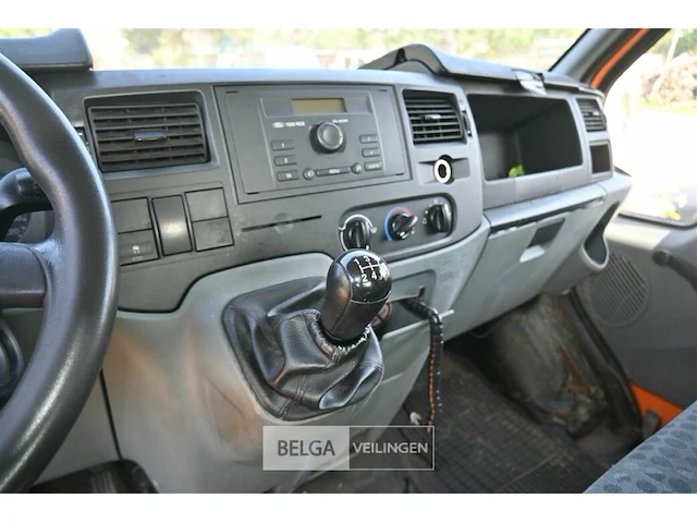 Lichte vracht ford transit (voor onderdelen) - afbeelding 7 van  15