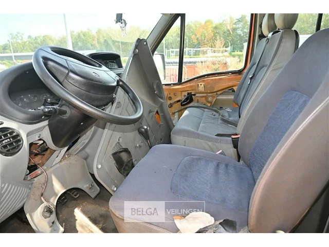 Lichte vracht renault master - afbeelding 15 van  19