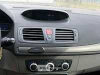 Lichte vracht renault megane - afbeelding 32 van  34