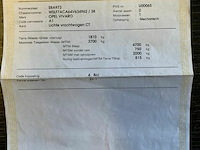Lichte vrachtauto opel vivaro - afbeelding 4 van  23