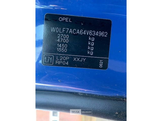 Lichte vrachtauto opel vivaro - afbeelding 20 van  23