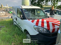 Lichte vrachtauto - afbeelding 6 van  20