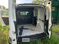 Lichte vrachtauto - afbeelding 9 van  20
