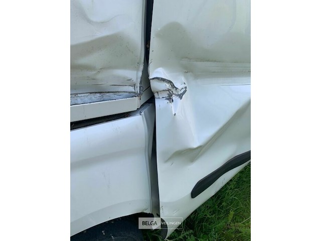 Lichte vrachtauto - afbeelding 15 van  20